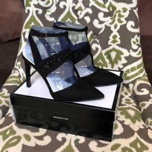 Nine West Black Stiletto